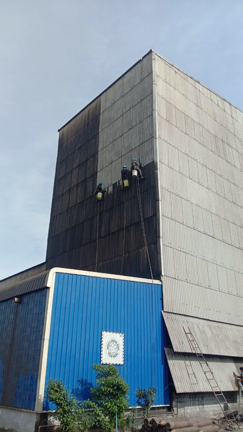 Factory Facade Cleaning